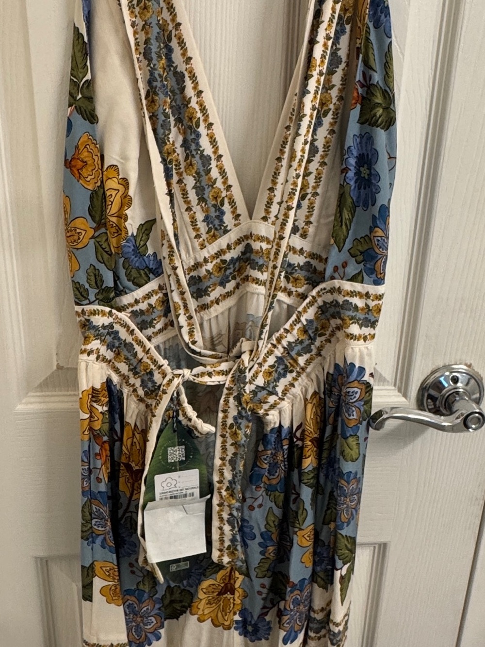 Farm Rio Dress - Picture 3 of 5